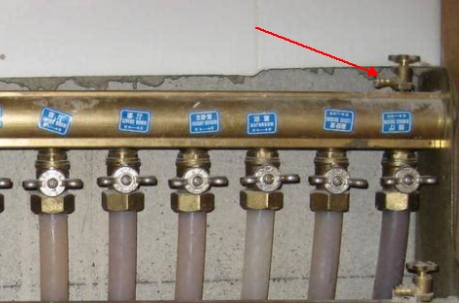 暖气不热放水用不用关回水阀