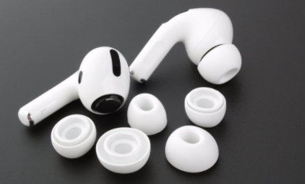 airpods pro可以用magsafe充电吗1