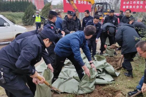 暴雨时哪里比较安全 暴雨时什么地方最危险