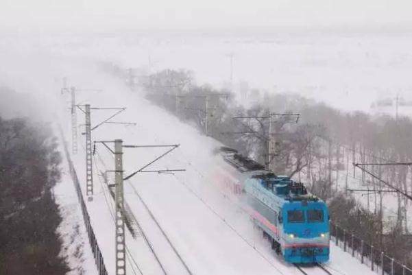 下雪对生活的影响 为什么下雪不冷化雪冷