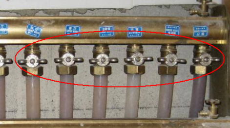 暖气不热放水用不用关回水阀